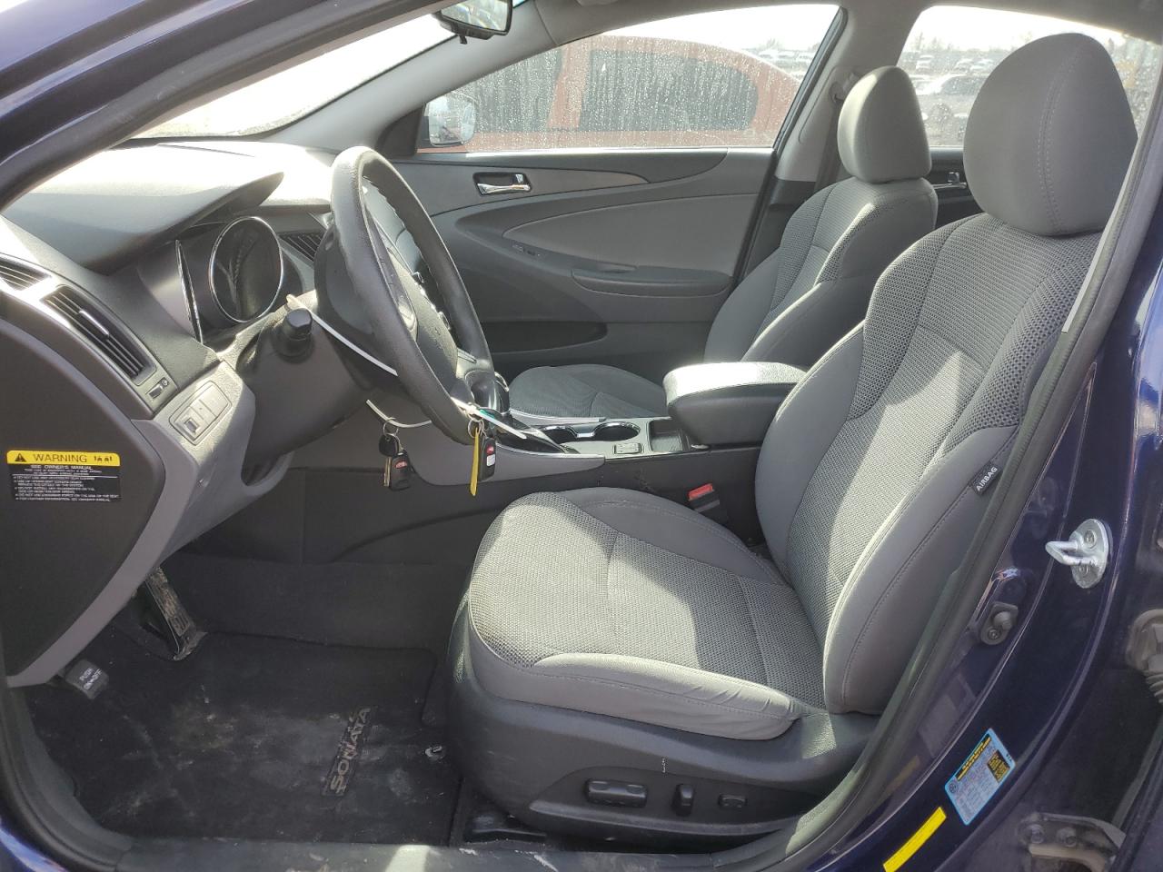 2013 Hyundai Sonata - Image 7