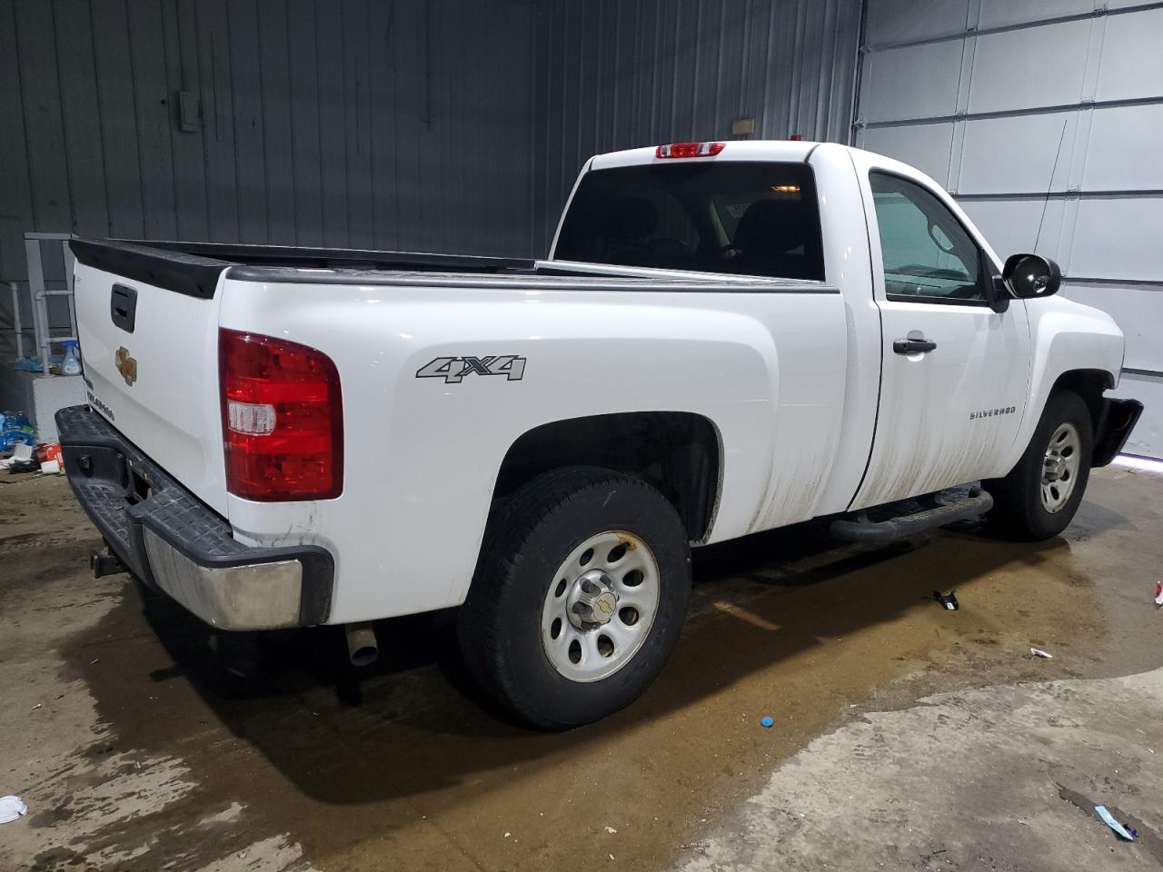 2012 Chevrolet Silverado - Image 3