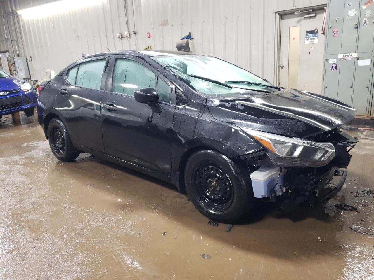 2021 Nissan Versa - Image 4