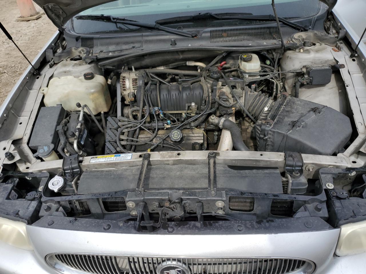 2001 Buick LeSabre - Image 12