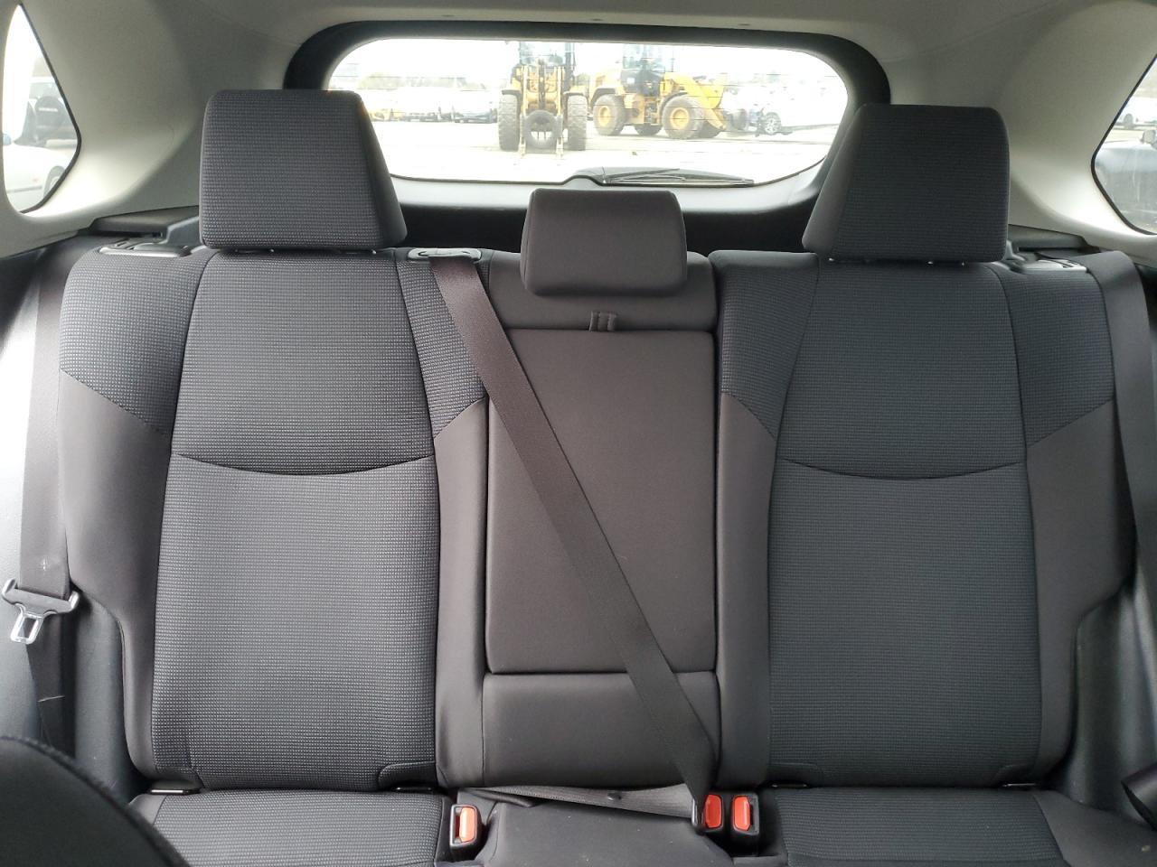2022 Toyota RAV 4 - Image 10