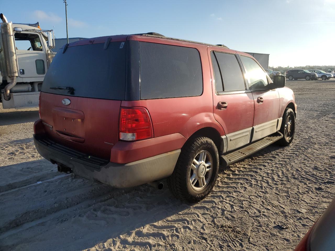 2004 Ford Expedition - Image 3