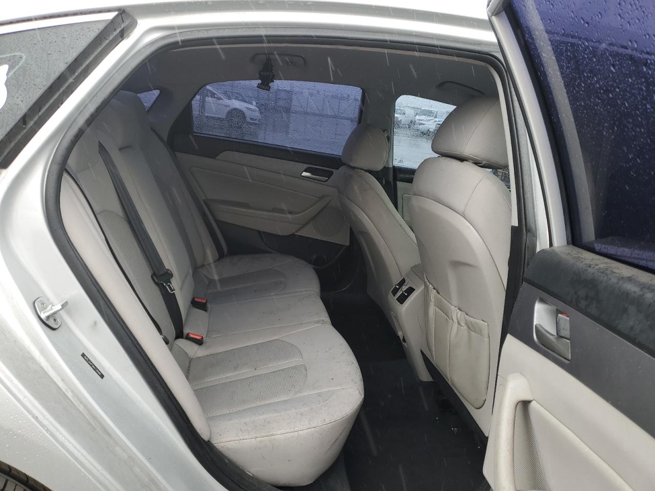 2019 Hyundai Sonata - Image 10
