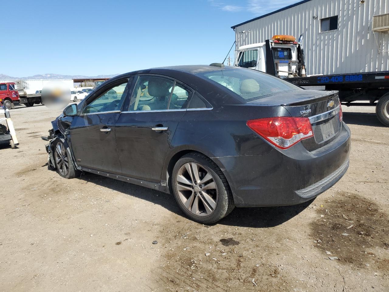 2015 Chevrolet Cruze - Image 2