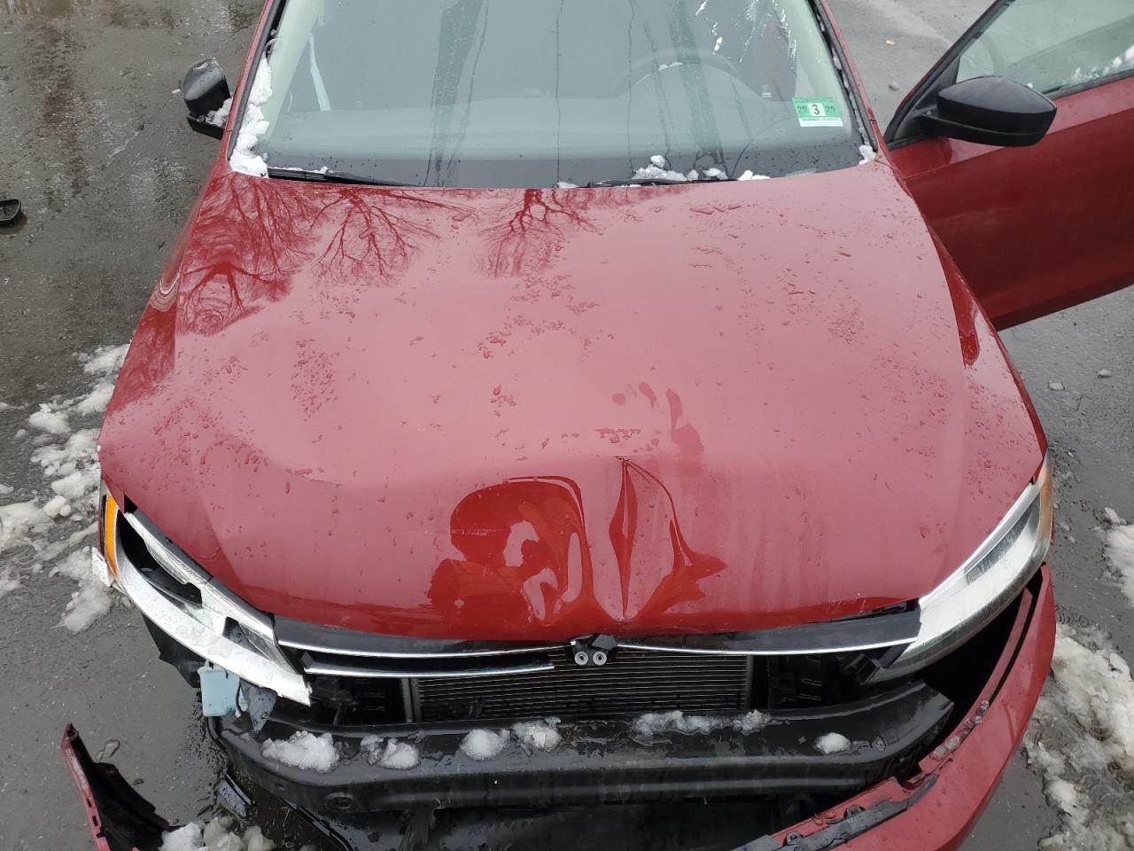 2016 Volkswagen Jetta - Image 12
