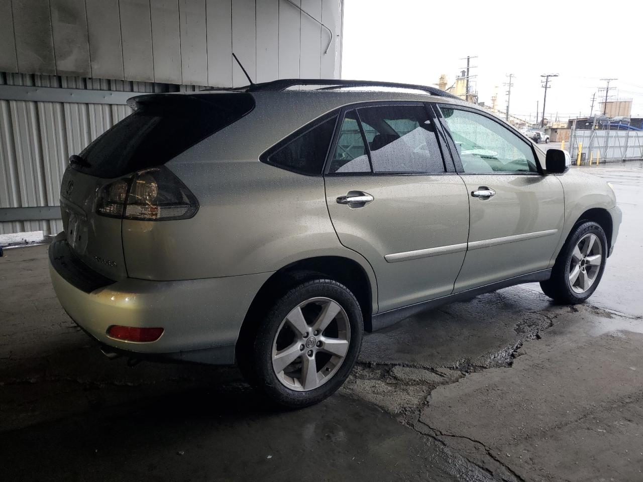 2005 Lexus RX - Image 3