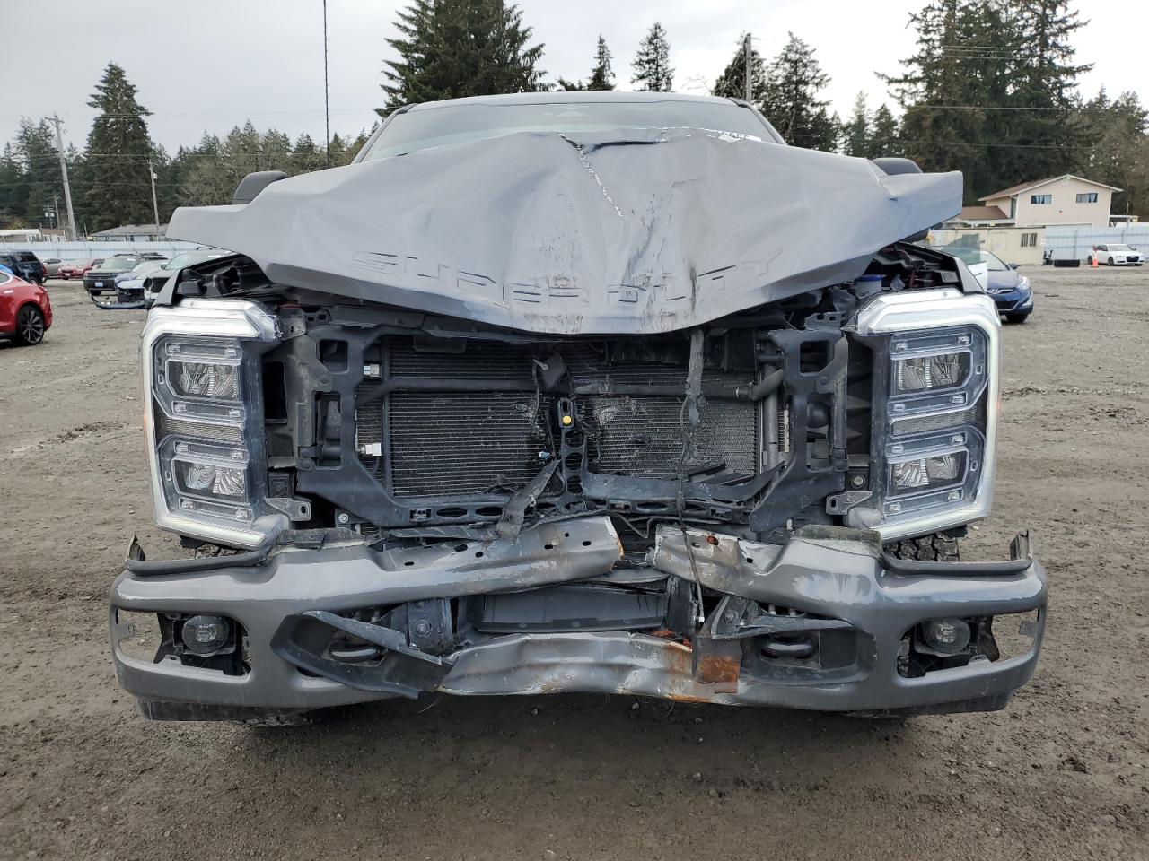 2023 Ford F250 - Image 5