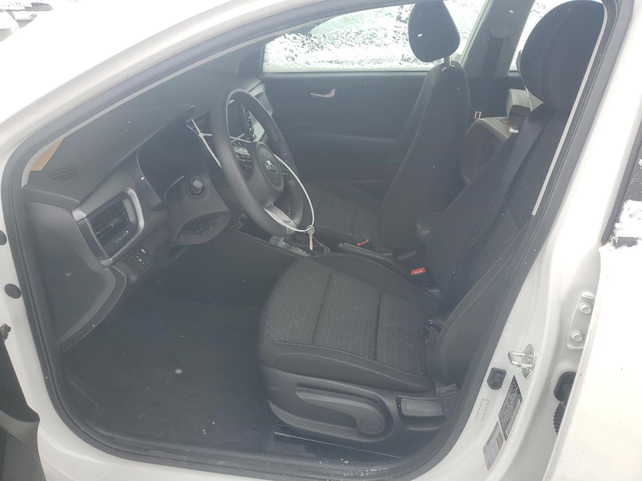 2019 Kia Rio - Image 7