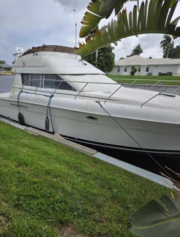 1997 Silvertom 41.2 Convertible Yacht