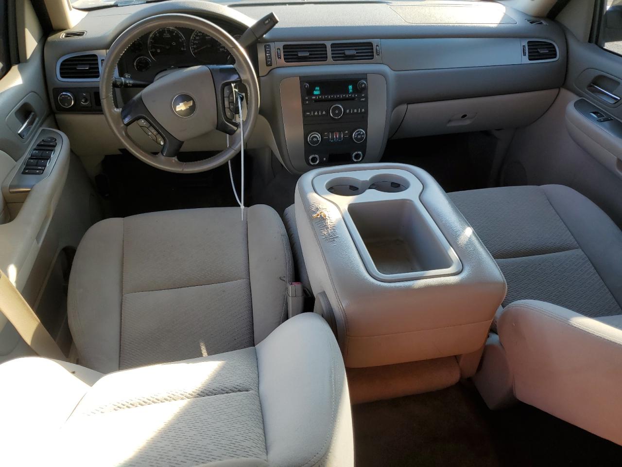 2007 Chevrolet Tahoe - Image 8