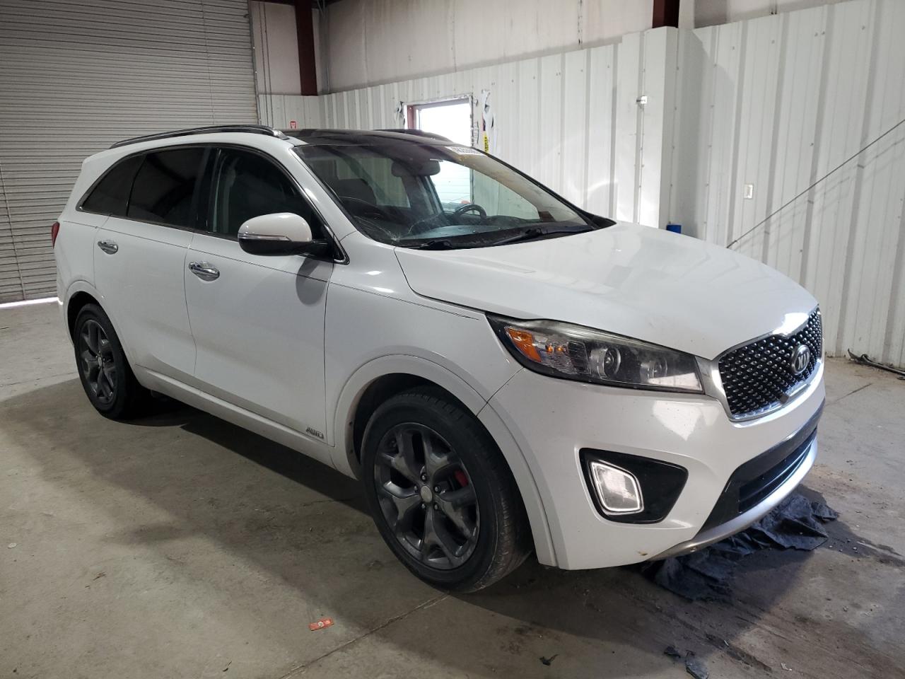2016 Kia Sorento - Image 4