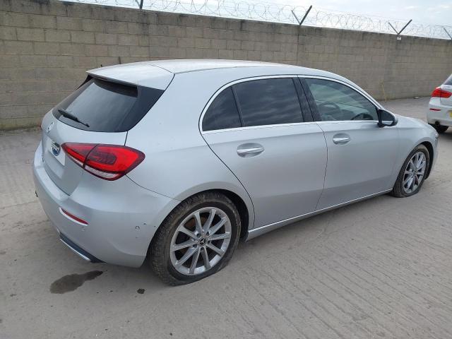 2019 MERCEDES BENZ A 180 D SP