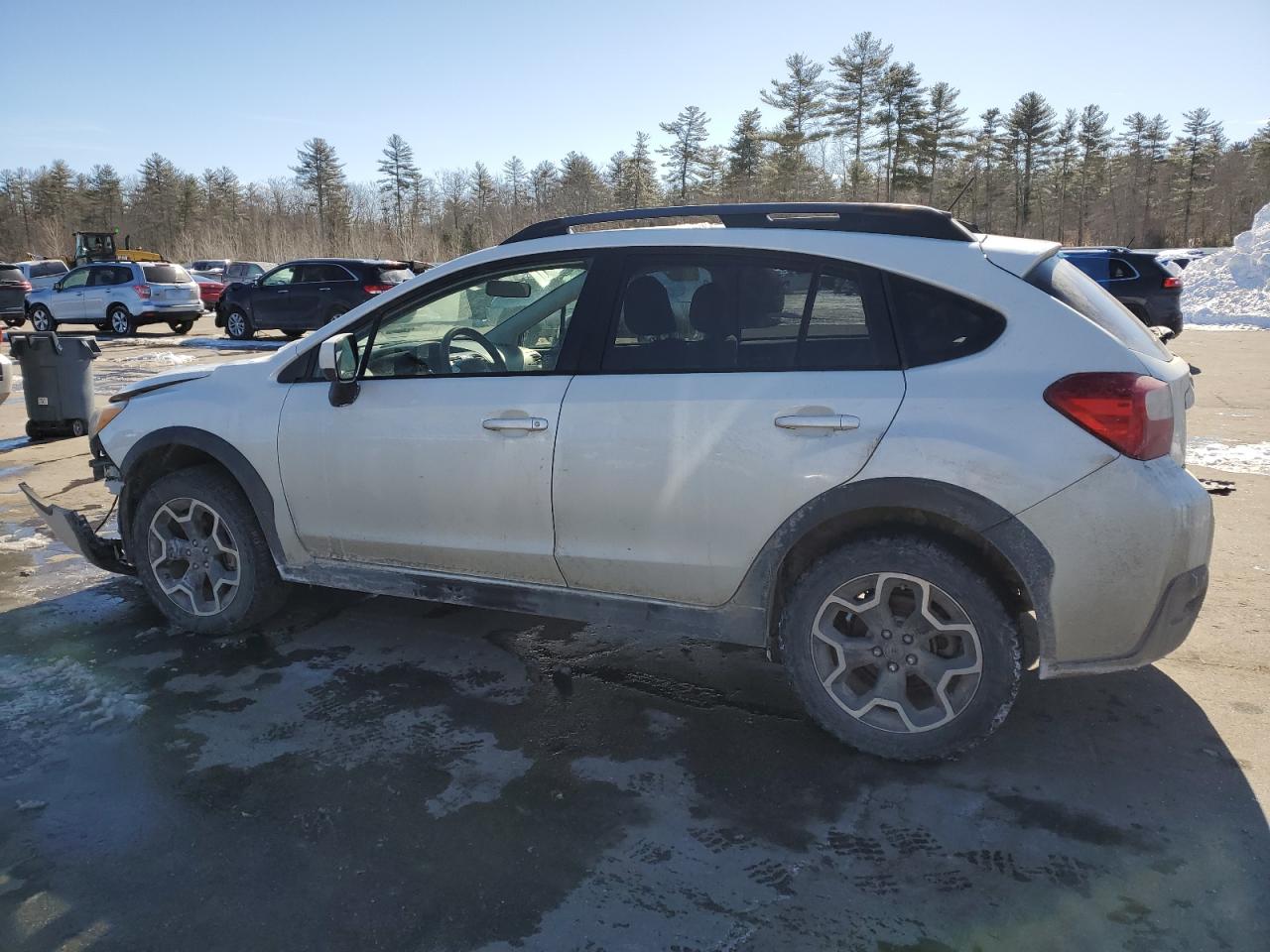 2014 Subaru XV - Image 2
