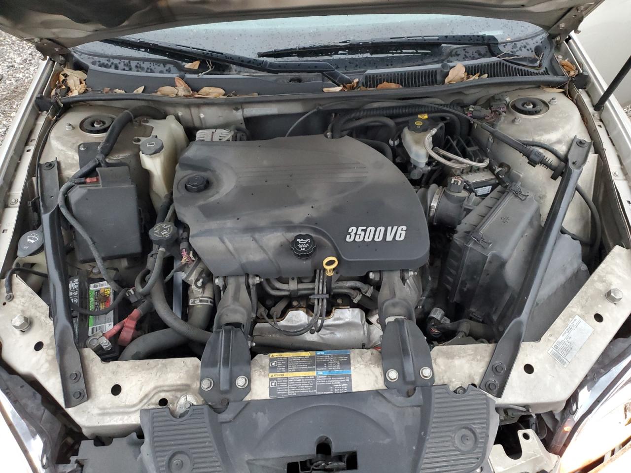2009 Chevrolet Impala - Image 11