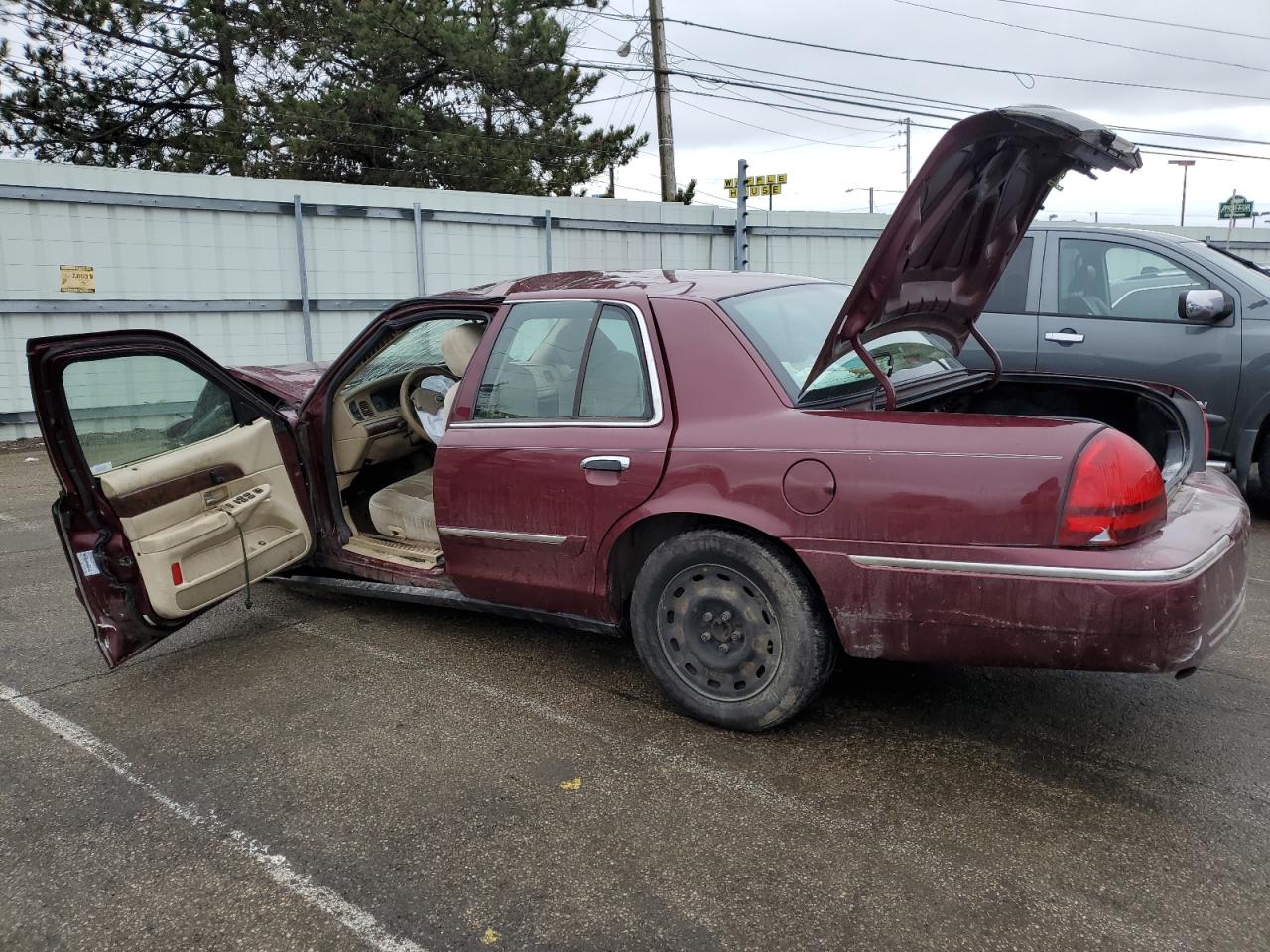 2007 Mercury Grand Marquis - Image 2