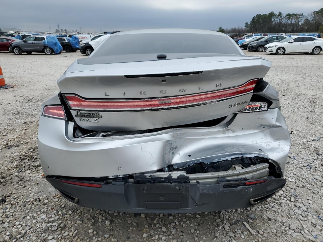 2016 Lincoln MKZ - Image 6