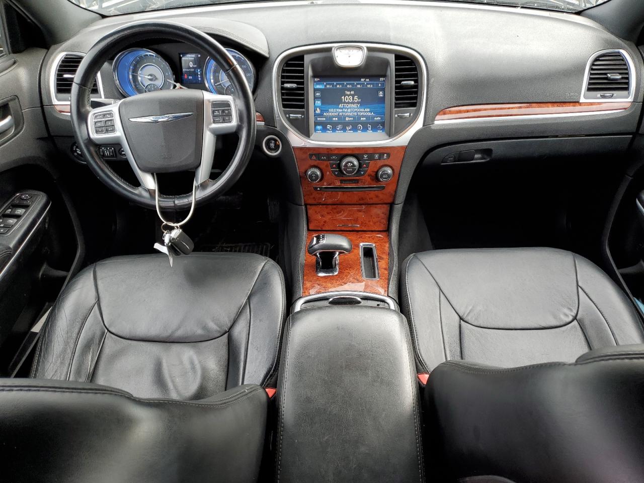 2014 Chrysler 300 - Image 8
