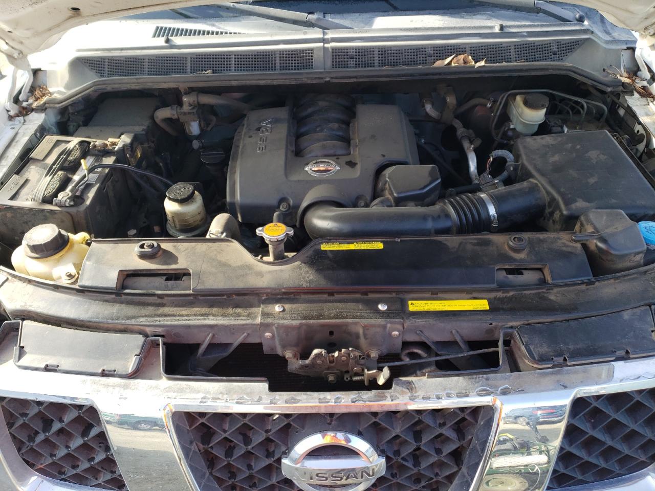 2005 Nissan Titan - Image 11