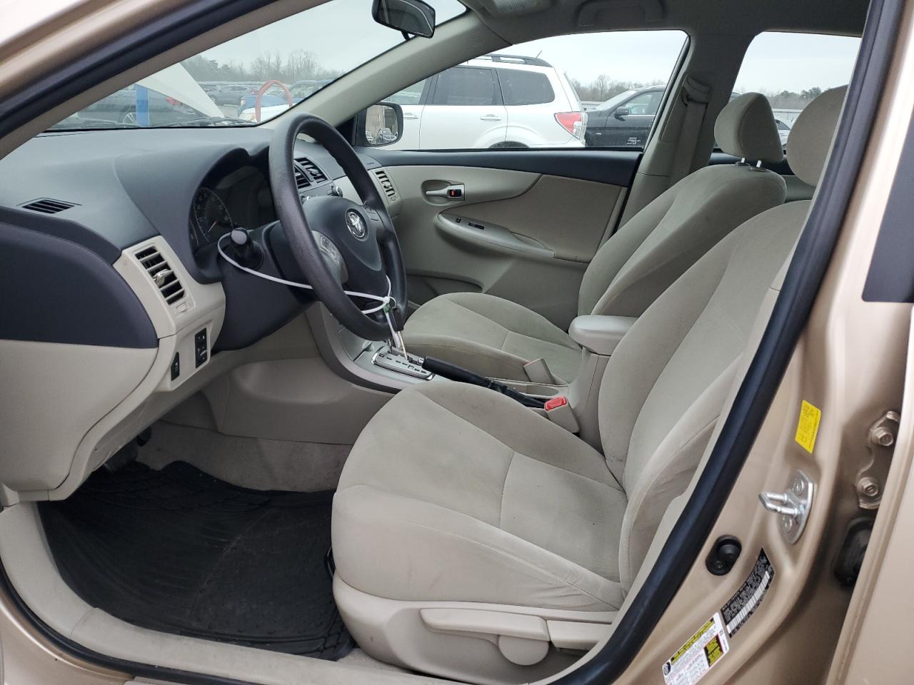 2011 Toyota Corolla - Image 7