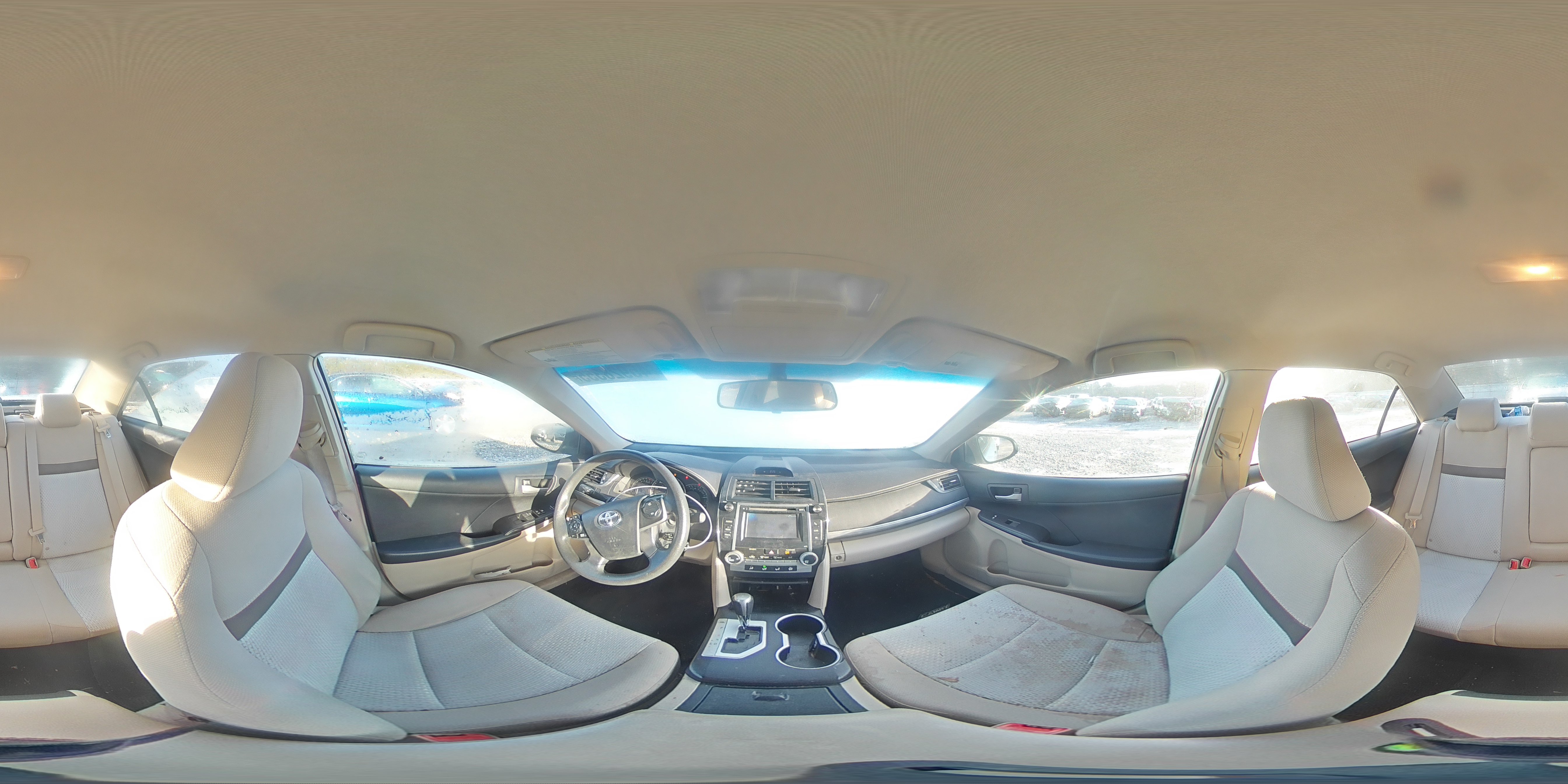 2012 Toyota Camry - Image 13