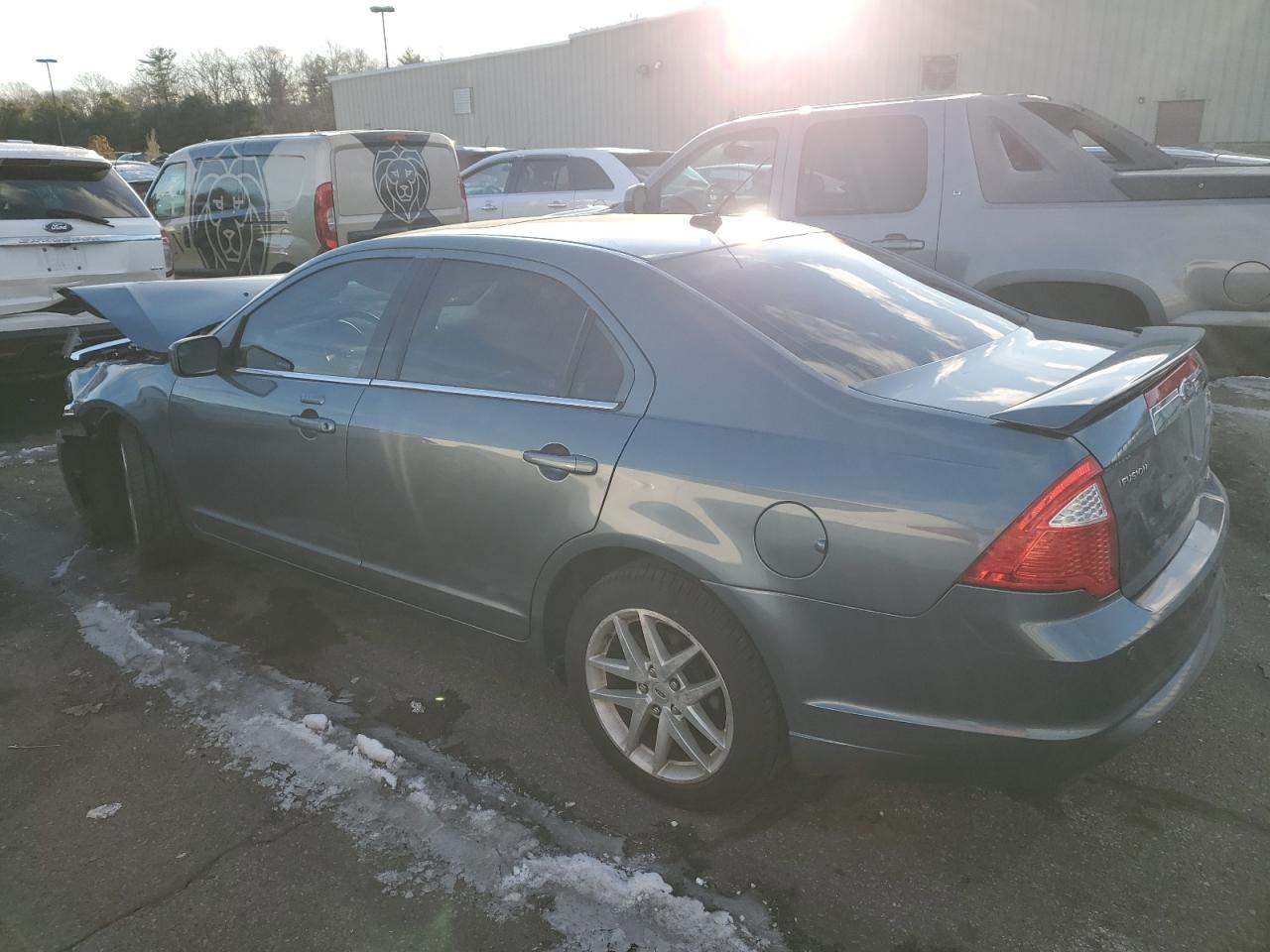 2011 Ford Fusion - Image 2