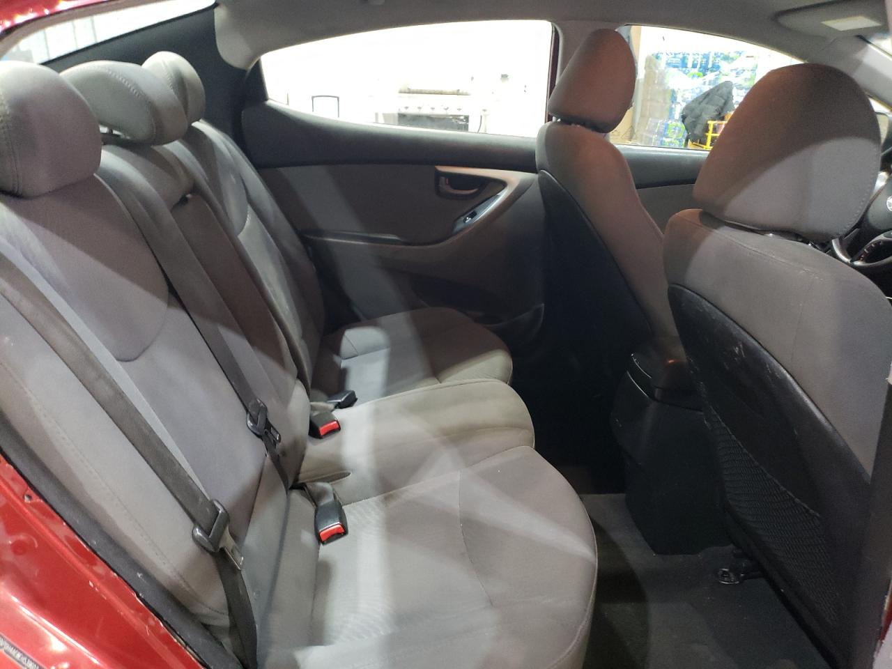 2014 Hyundai Elantra - Image 10