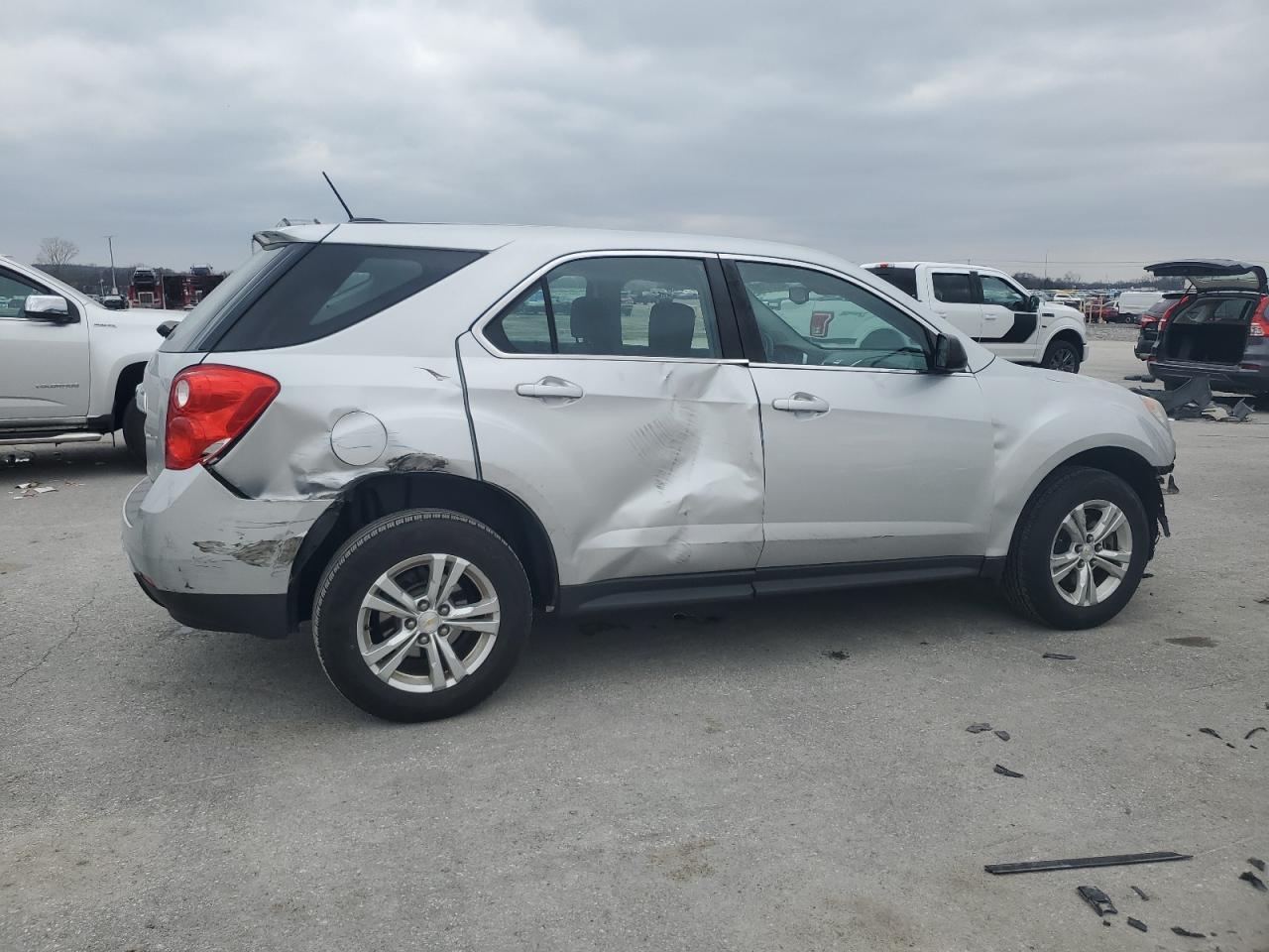 2015 Chevrolet Equinox - Image 3