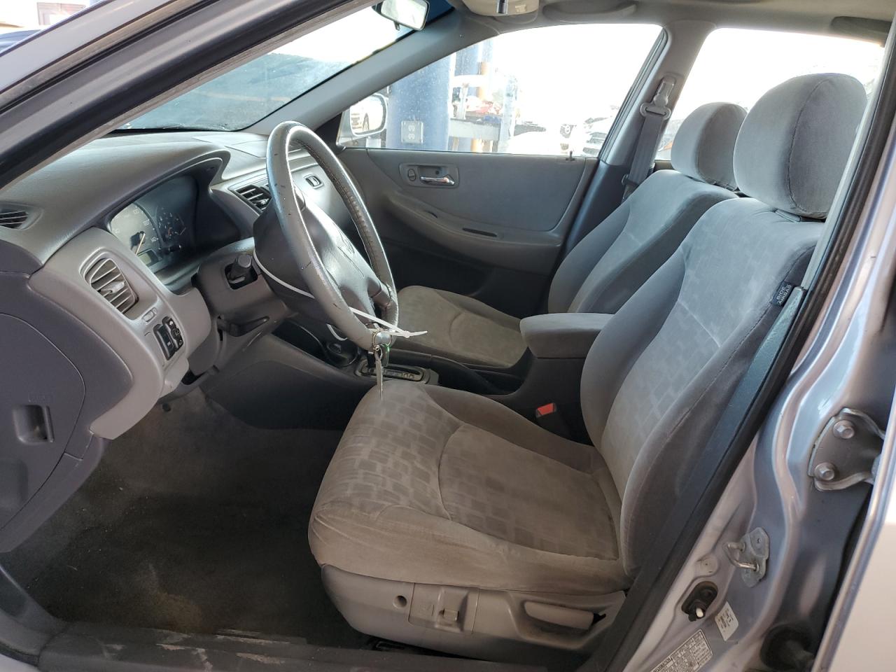 2001 Honda Accord - Image 7