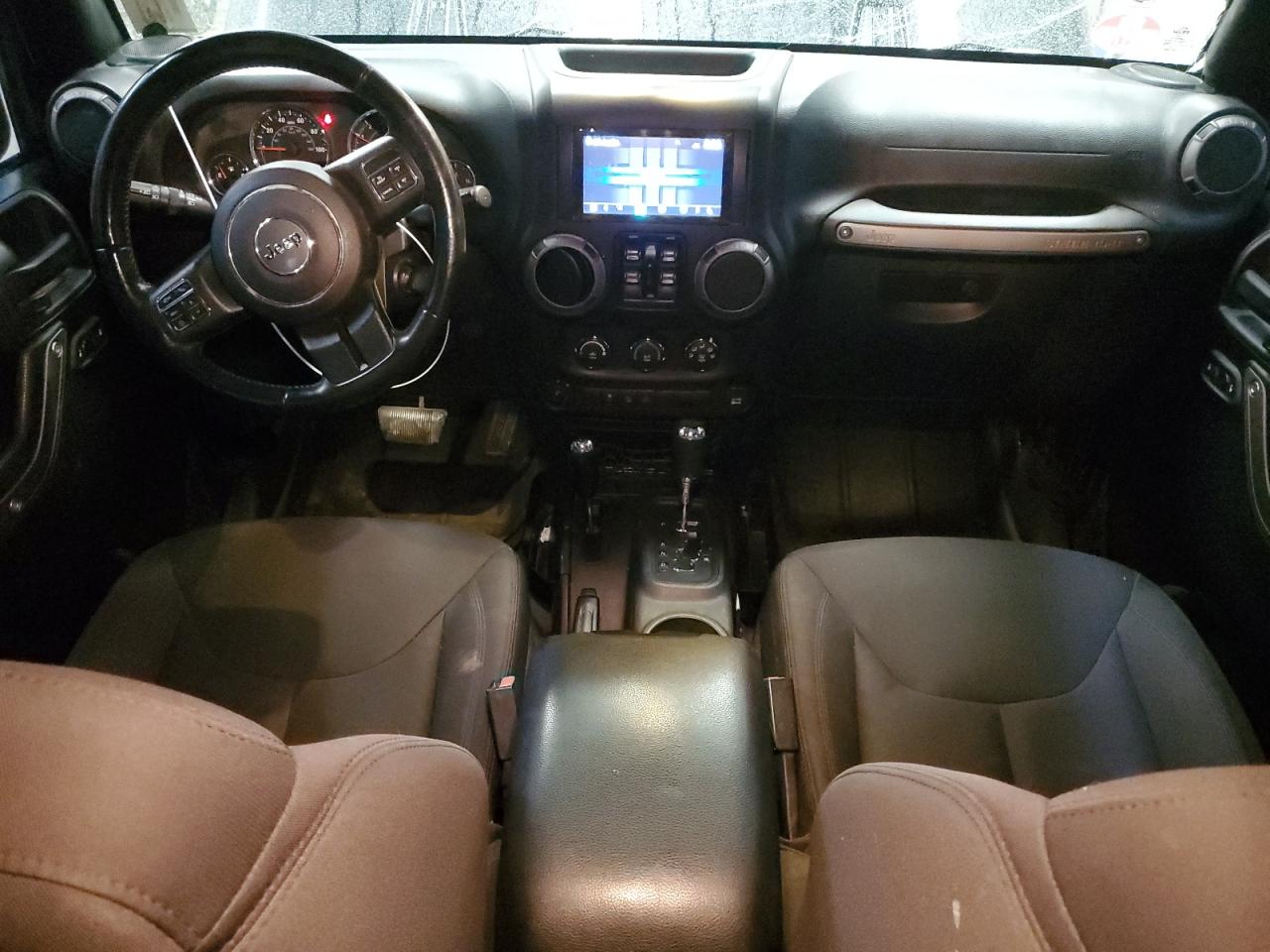 2016 Jeep Wrangler - Image 8