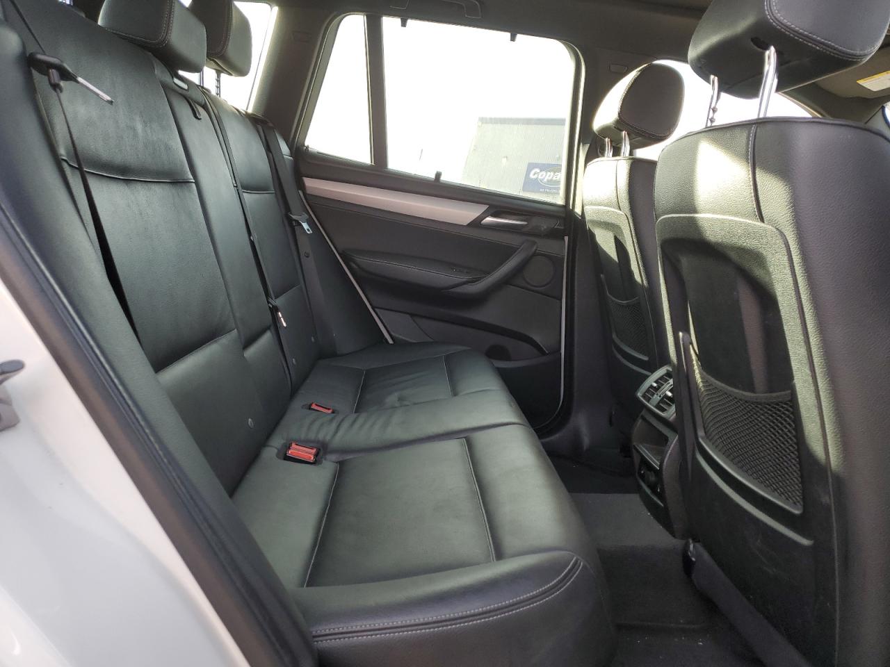 2015 BMW X3 - Image 11