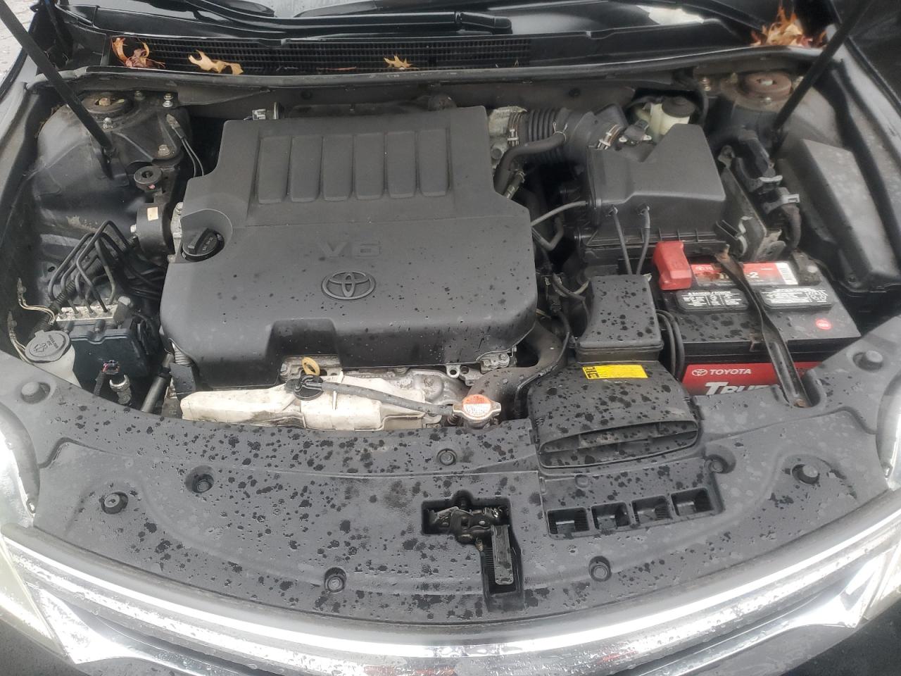 2015 Toyota Avalon - Image 11