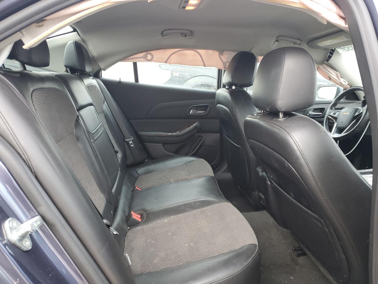 2013 Chevrolet Malibu - Image 10