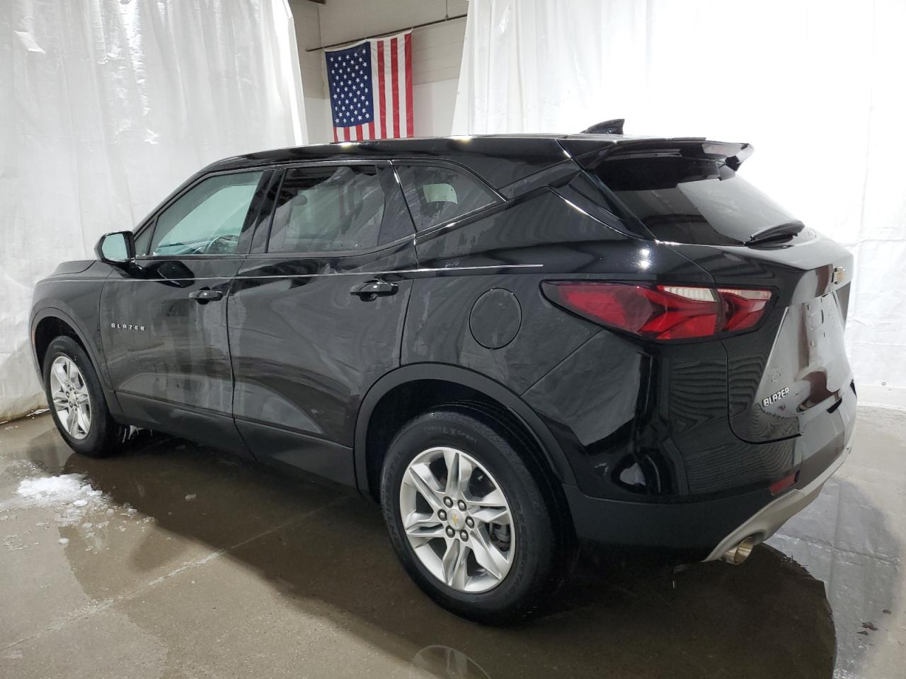 2021 Chevrolet Blazer - Image 2