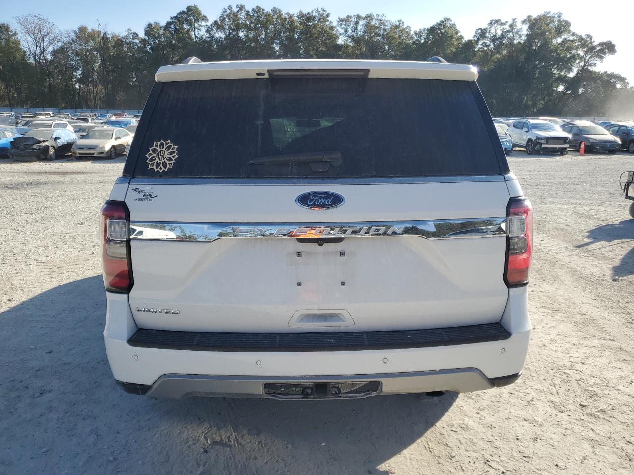 2019 Ford Expedition - Image 6