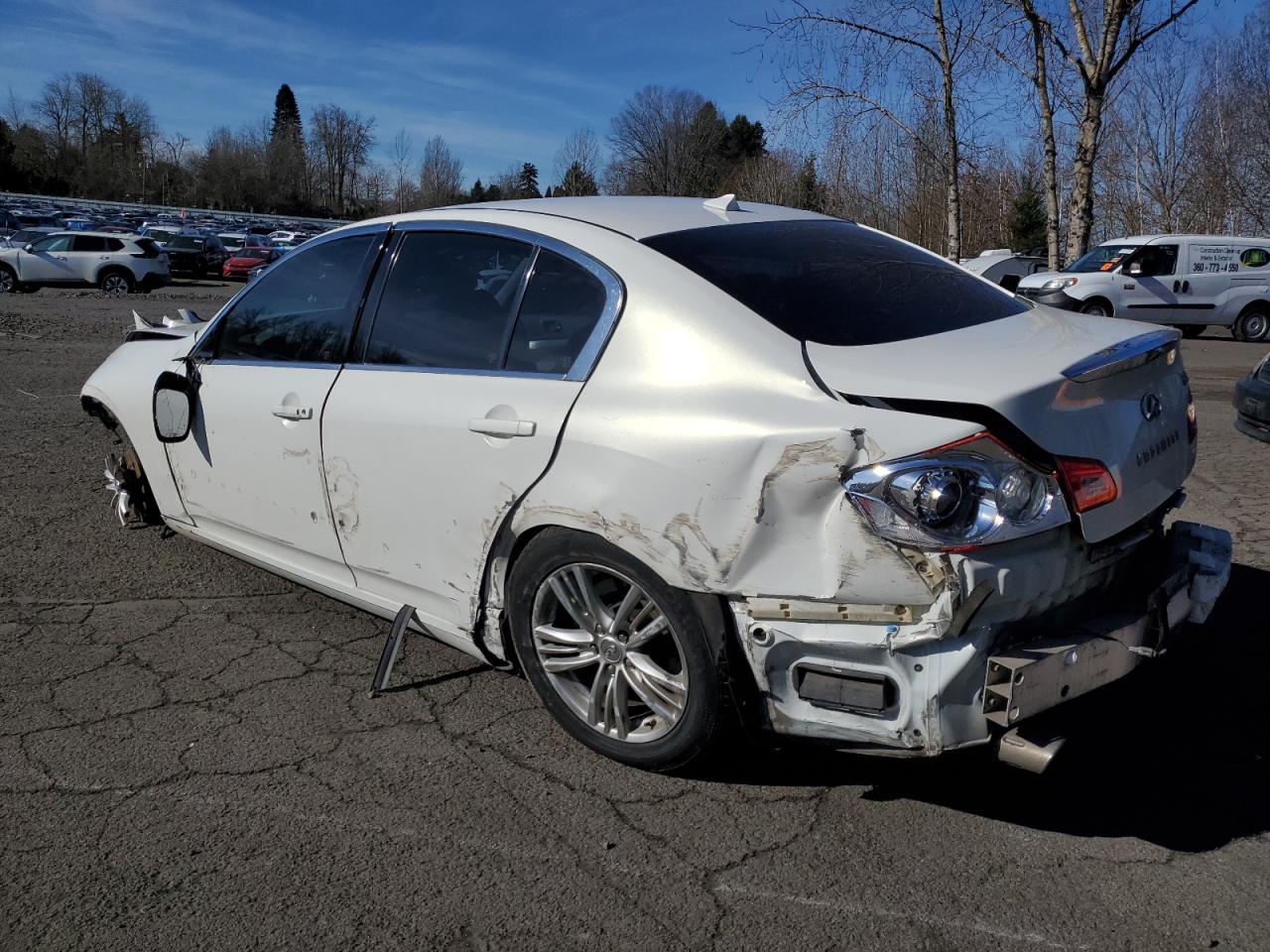 2011 Infiniti G - Image 2