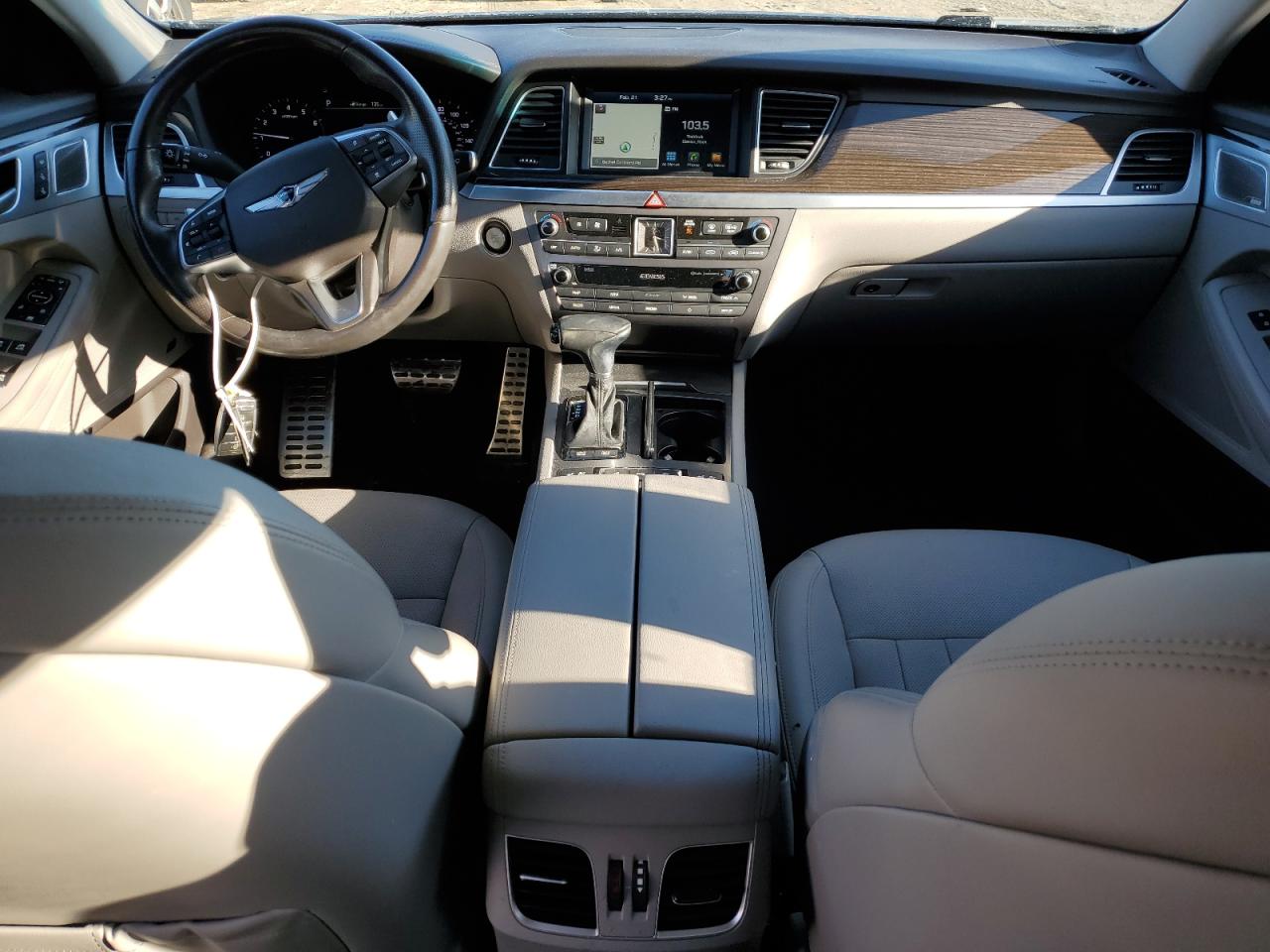 2019 Genesis G80 - Image 8