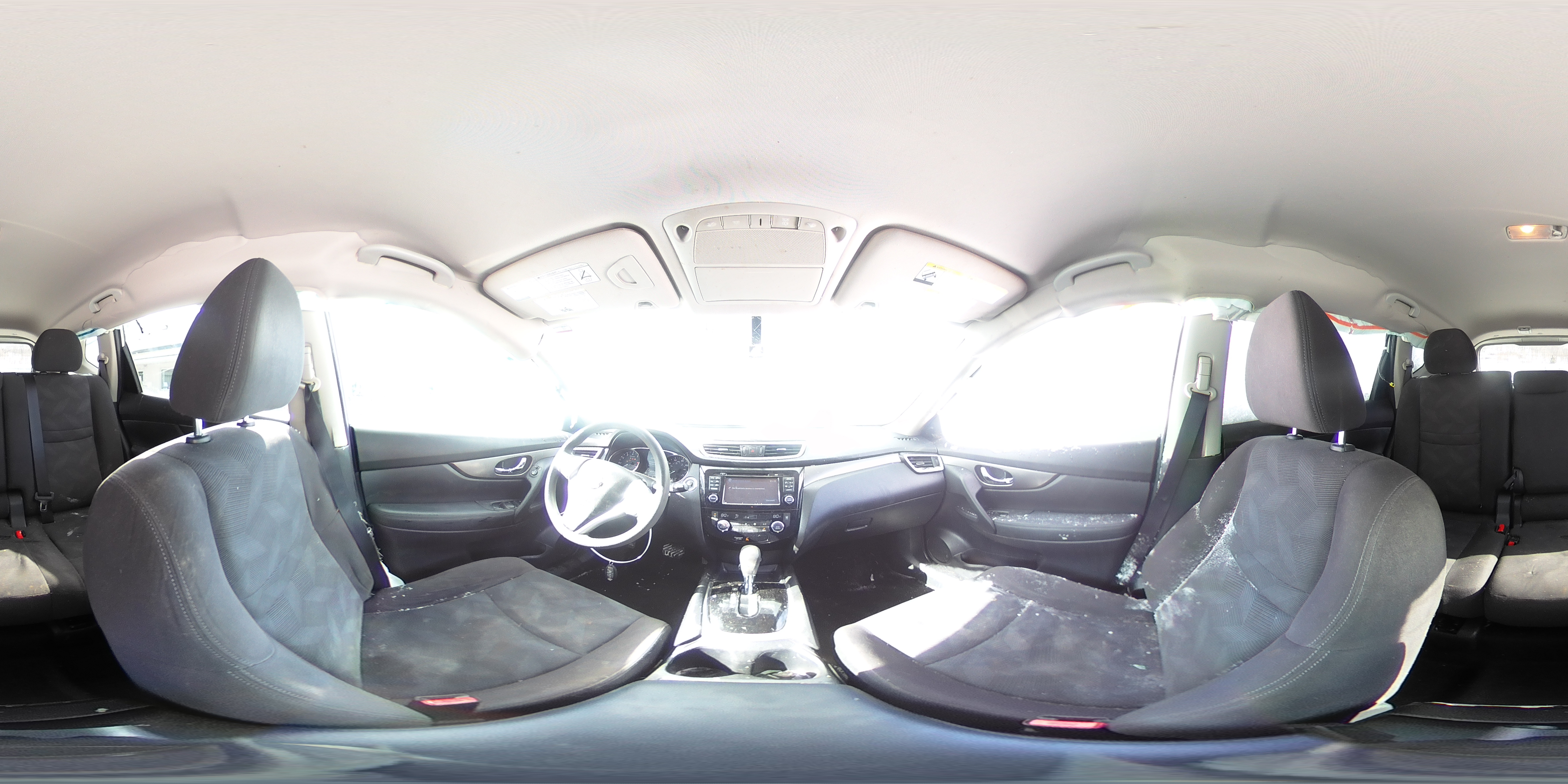 2016 Nissan Rogue - Image 17