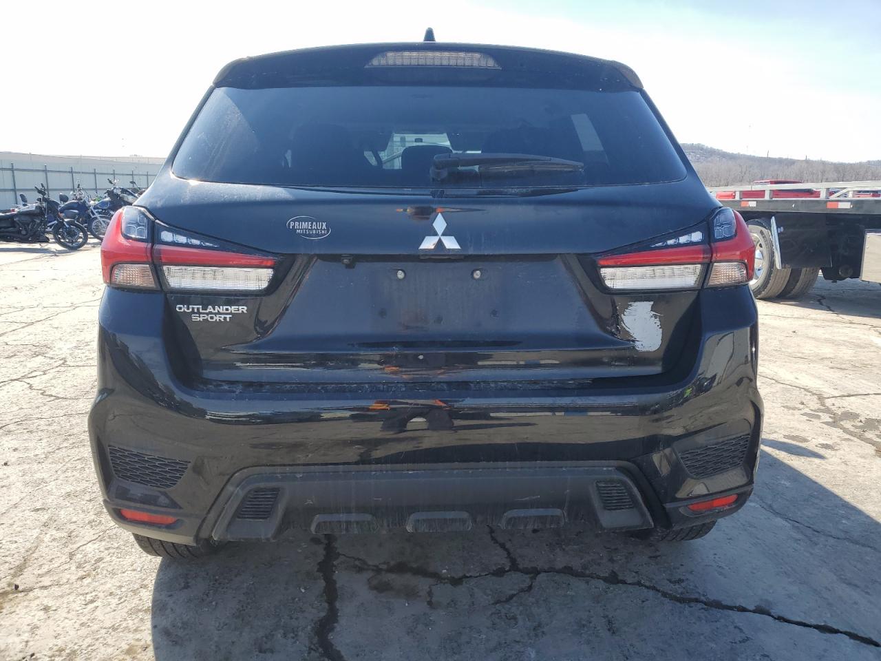 2020 Mitsubishi Outlander - Image 6