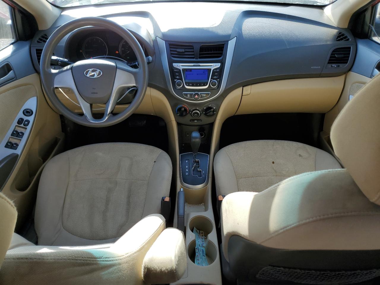 2014 Hyundai Accent - Image 8