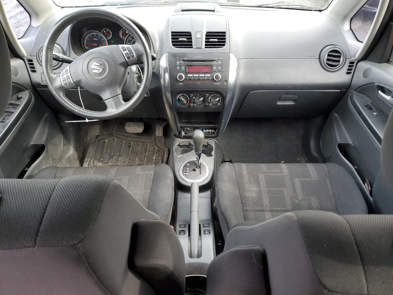 2011 Suzuki SX4 - Image 8