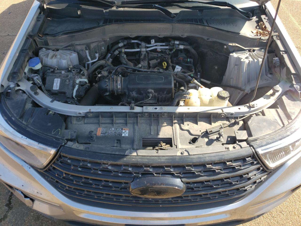 2021 Ford Explorer - Image 12