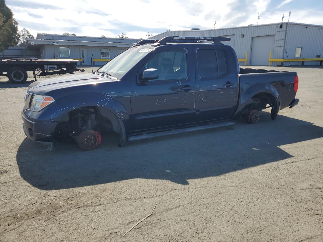 2006 Nissan Frontier Crew Cab Le for Sale in Martinez, CA - Vandalism