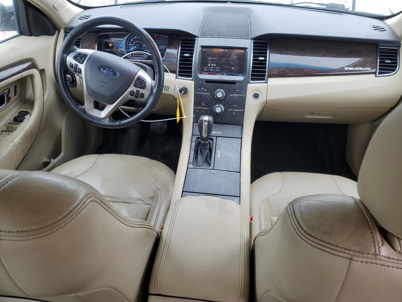 2013 Ford Taurus - Image 8