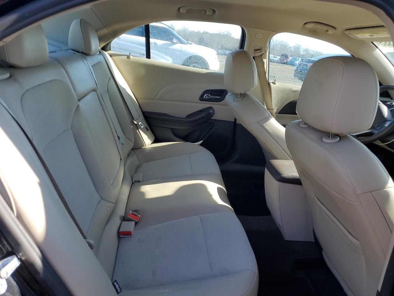 2015 Chevrolet Malibu - Image 10