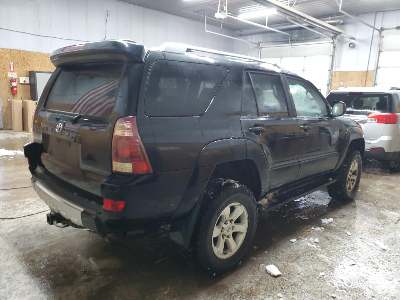 2005 Toyota 4Runner - Image 3