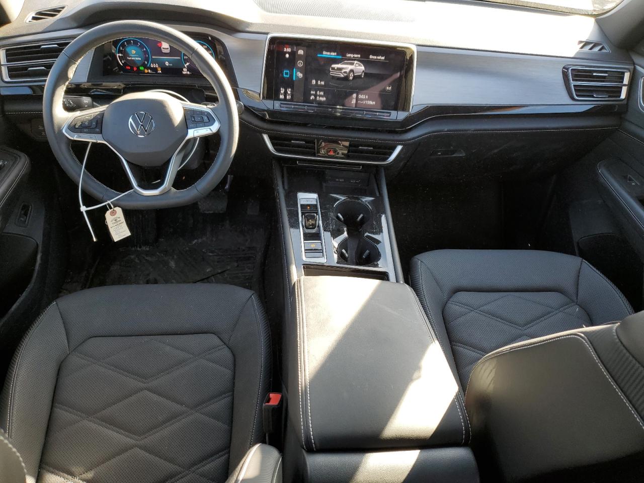 2024 Volkswagen Atlas - Image 8