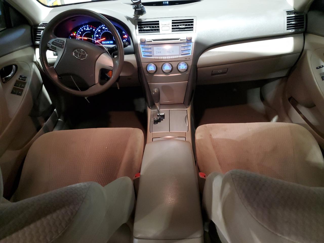 2010 Toyota Camry - Image 8