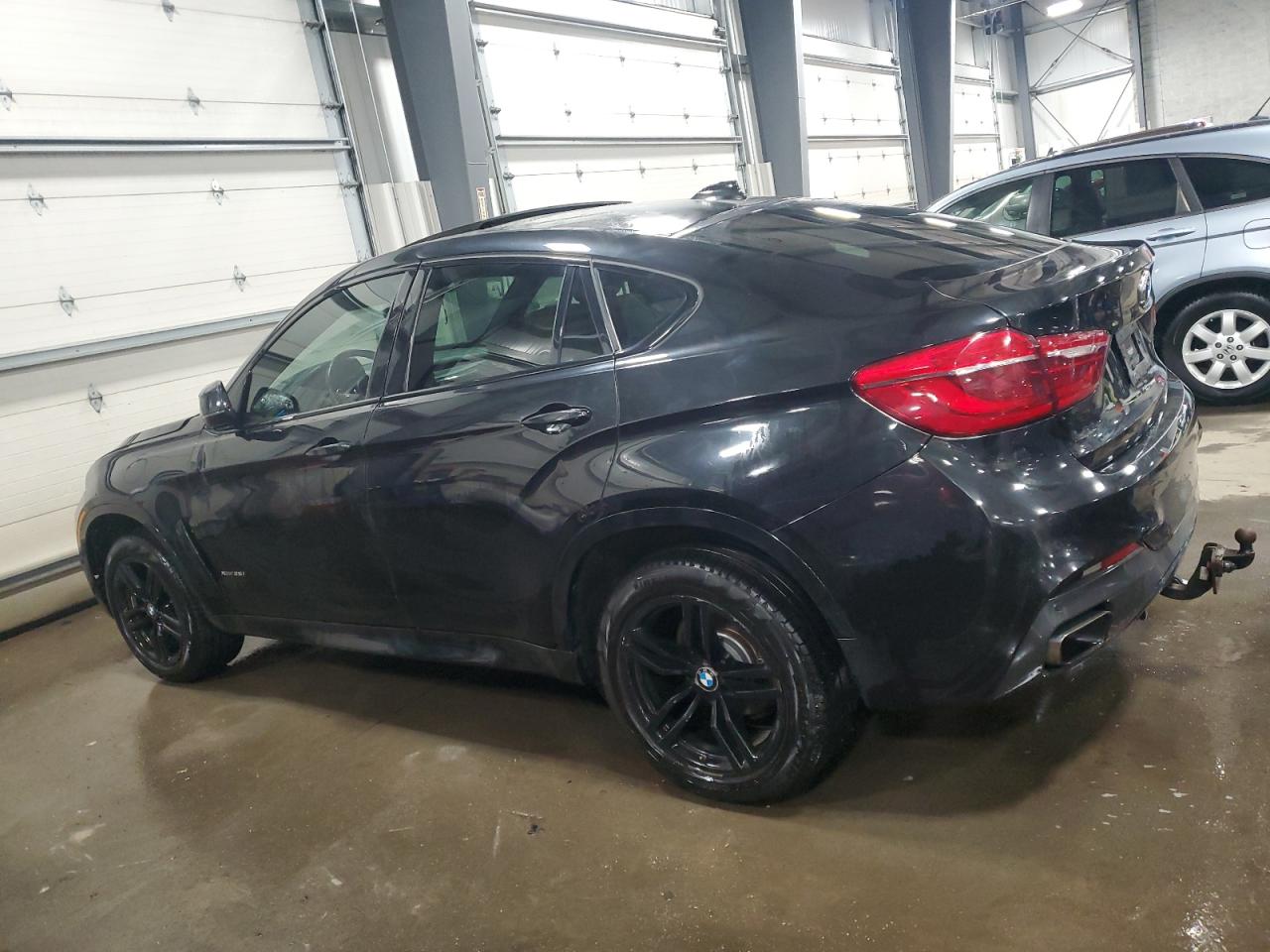 2016 BMW X6 - Image 2