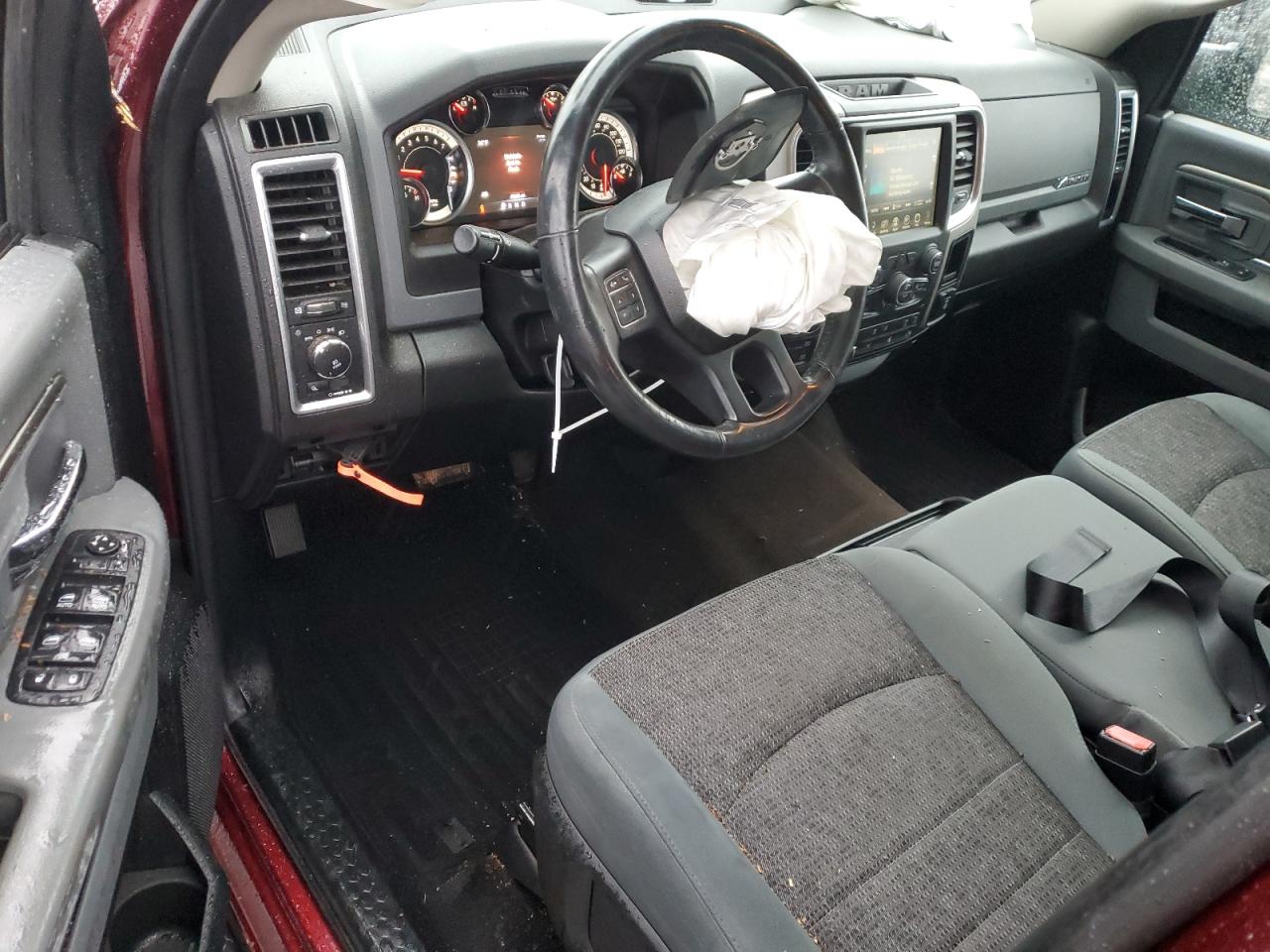 2017 RAM 1500 - Image 8