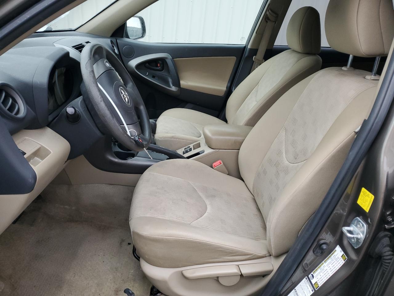 2010 Toyota RAV 4 - Image 7